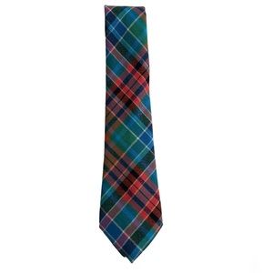 Gordon  Vintage Tie, made in Scotland. 54” in long. In great shape.